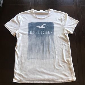 Hollister Tee